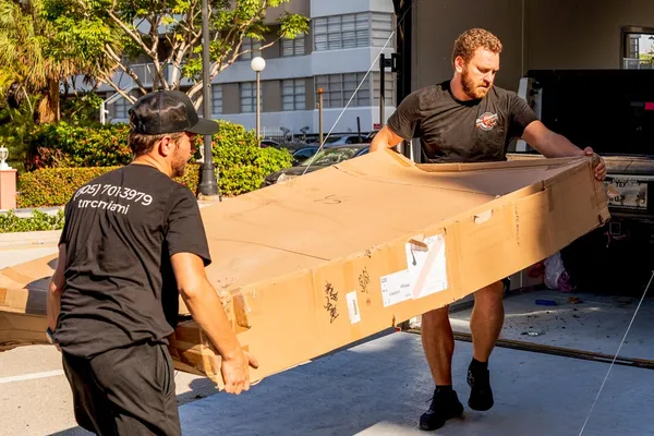 Movers in Miami